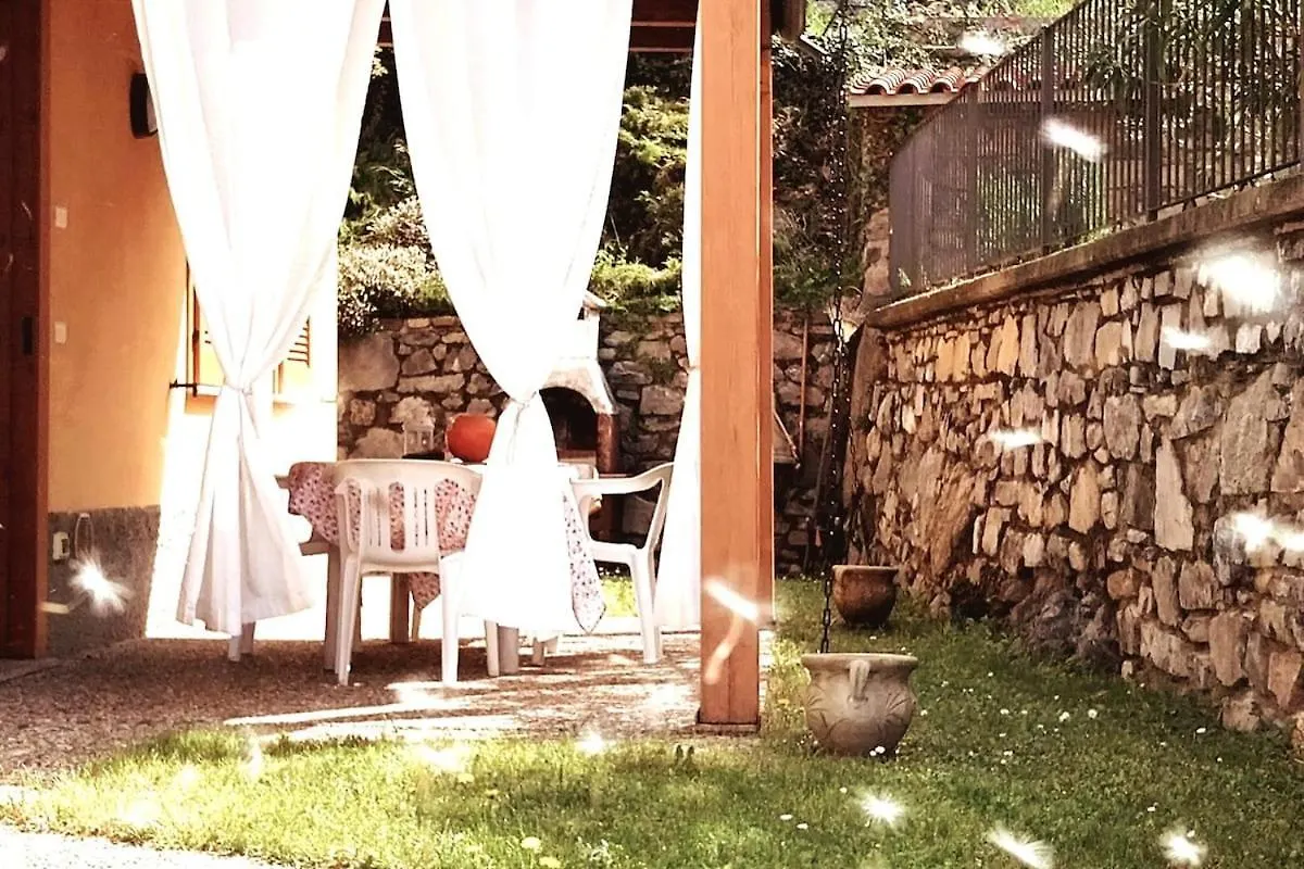 Casa Di Silva Tra Monti E Laghi Perledo Regoledo Villa
